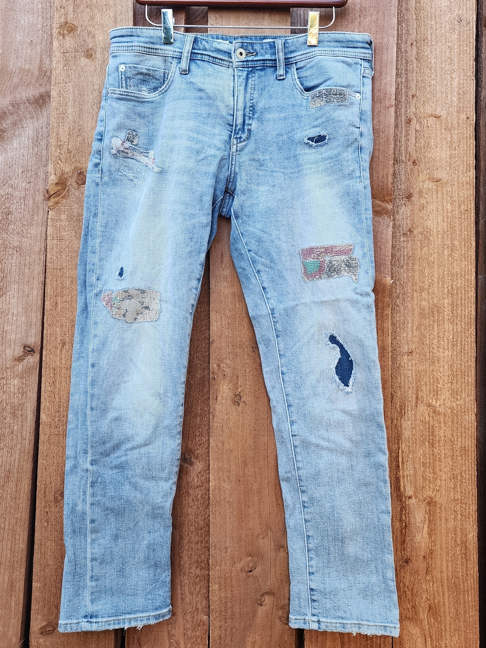 Anthropologie Pilcro Slim Boyfriend Jeans Light Wash Patchwork Distressed Sz 28
